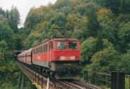 171.004-5 am 26.09.2002 auf dem Krocksteinviadukt