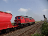 die altbelftete 232.280-8 als Schiebelok nach Gsten