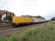der Bahnhof Baalberge in der Ausfahrt Richtung Kthen