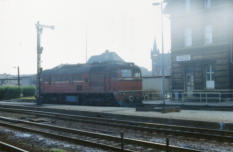 120.180-5 am Bahnsteig 3 Bahnhof Gsten