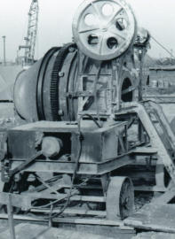 der Zementmischer fr die Schuppenfundamente