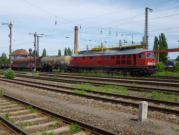 232.240-2 mit dem Nahgterzug nach Bernburg